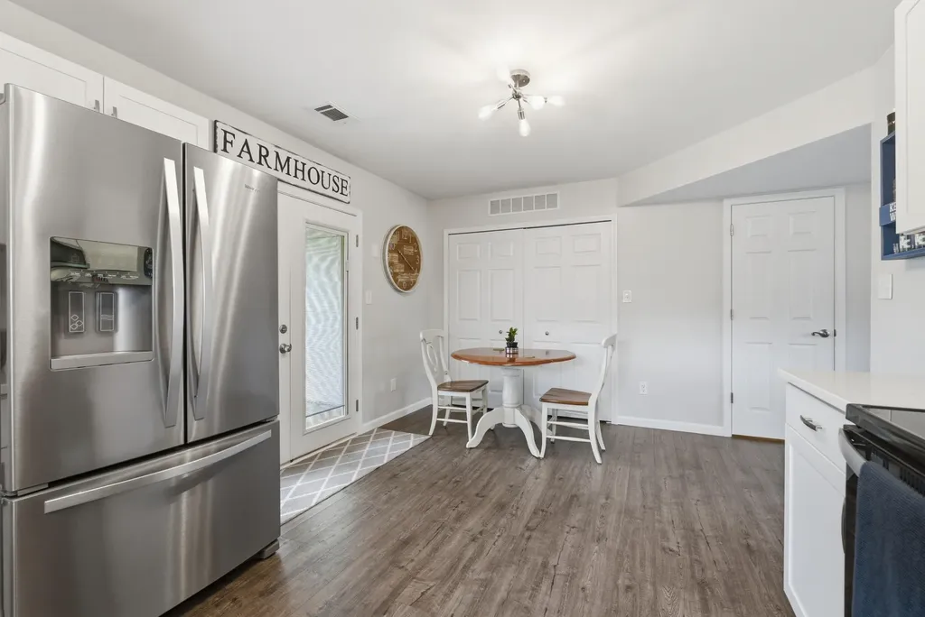 329 Santa Anita Court Lexington KY 40516