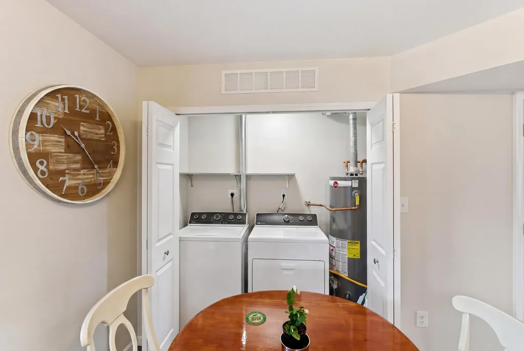 329 Santa Anita Court Lexington KY 40516