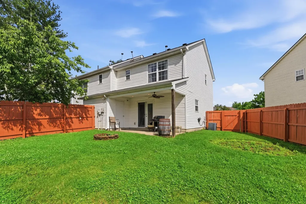329 Santa Anita Court Lexington KY 40516