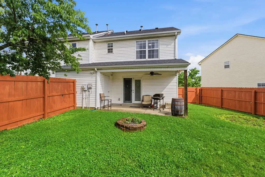 329 Santa Anita Court Lexington KY 40516