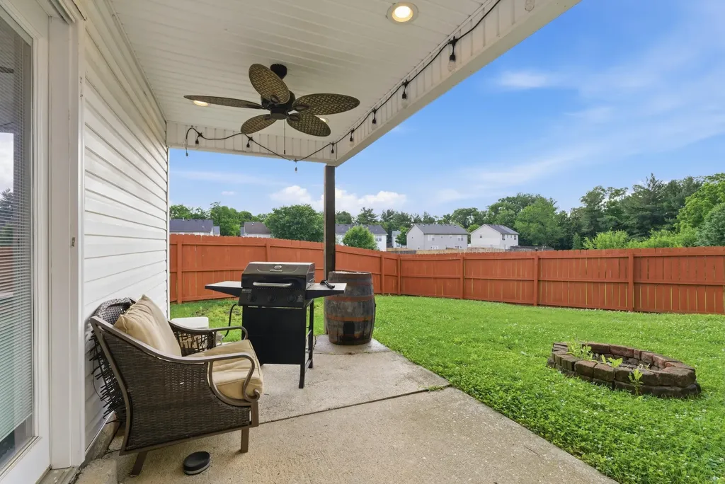 329 Santa Anita Court Lexington KY 40516
