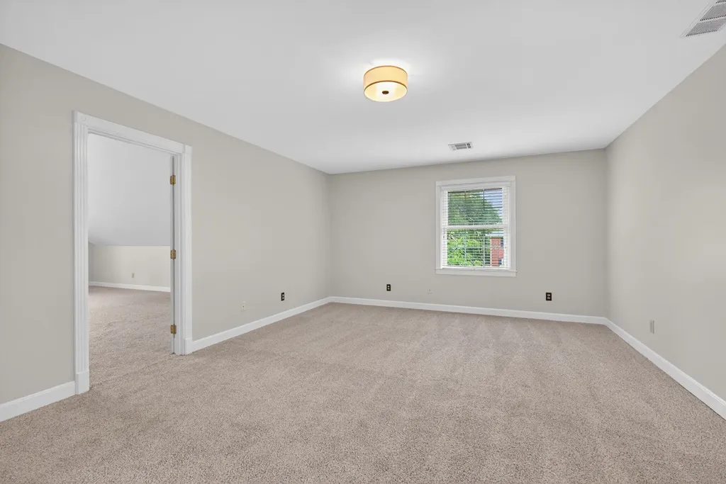 3366 Ridgecane Road Lexington KY 40513