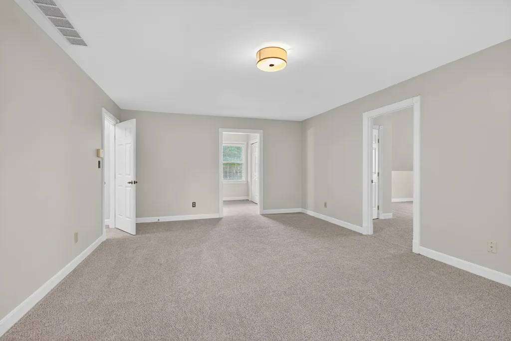 3366 Ridgecane Road Lexington KY 40513