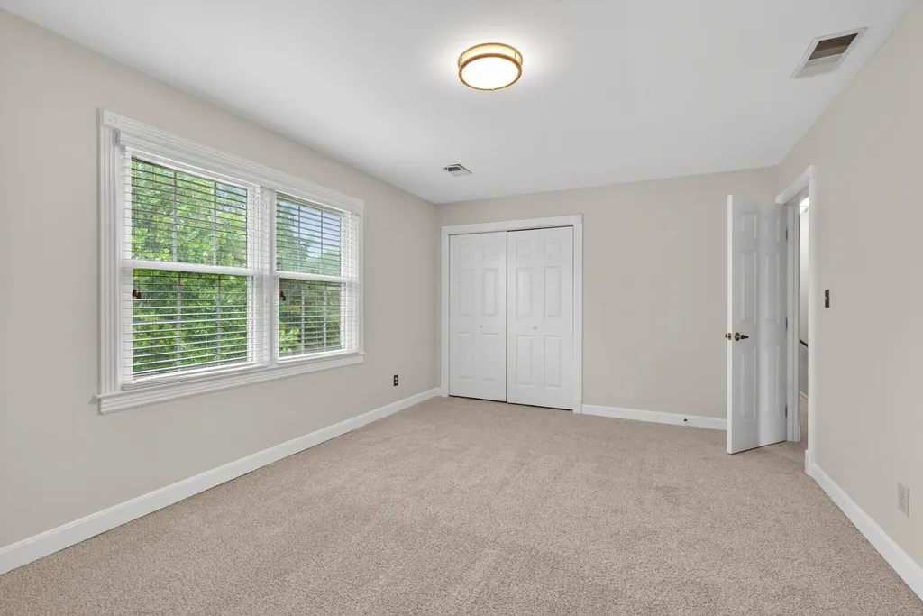 3366 Ridgecane Road Lexington KY 40513