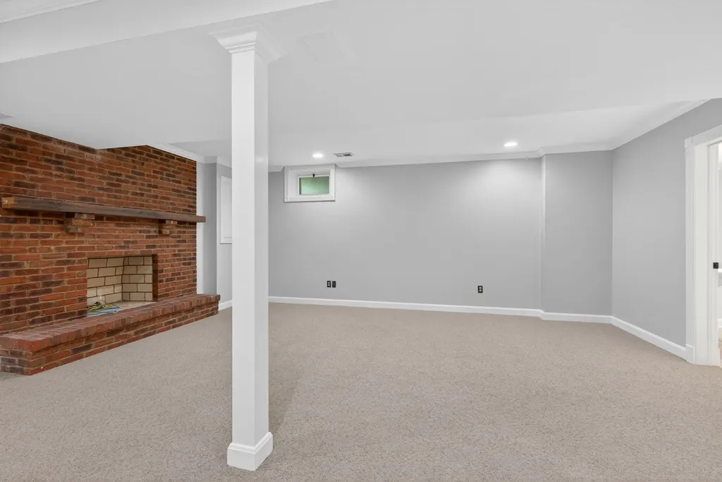 3366 Ridgecane Road Lexington KY 40513