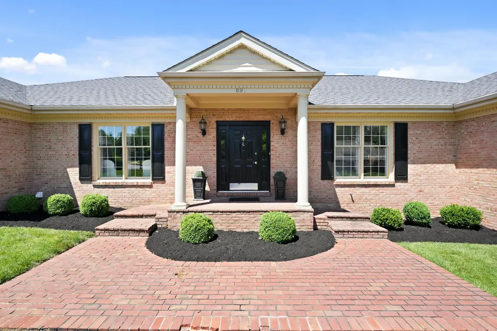 897 Turkey Foot Road Lexington KY 40502