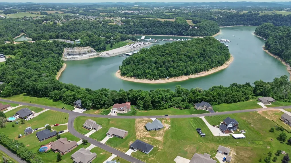553 Knoll Lane Nancy KY 42544
