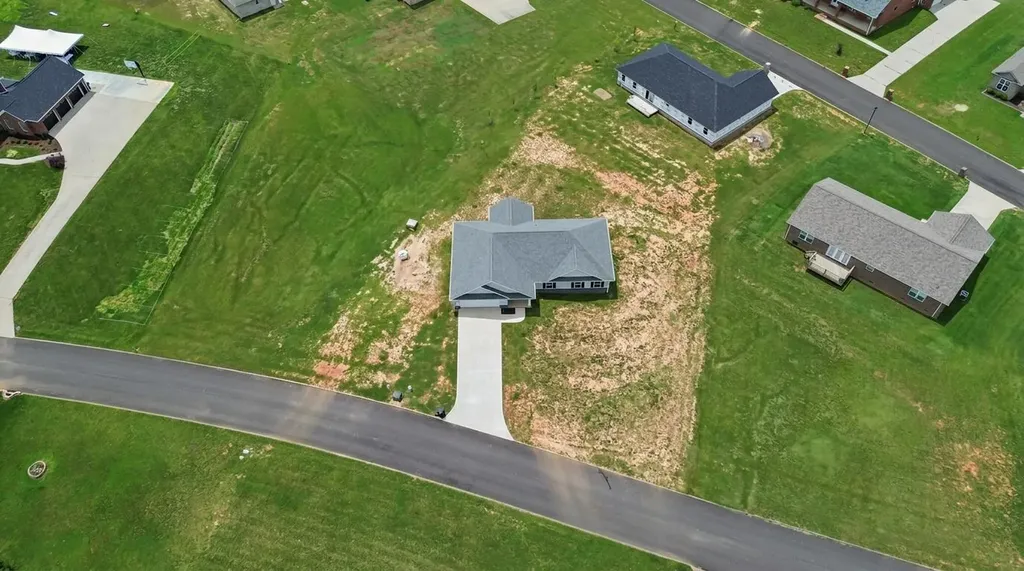 553 Knoll Lane Nancy KY 42544