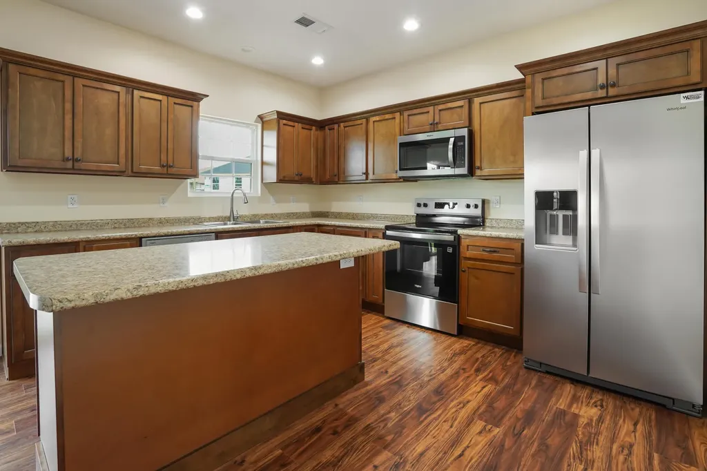 553 Knoll Lane Nancy KY 42544