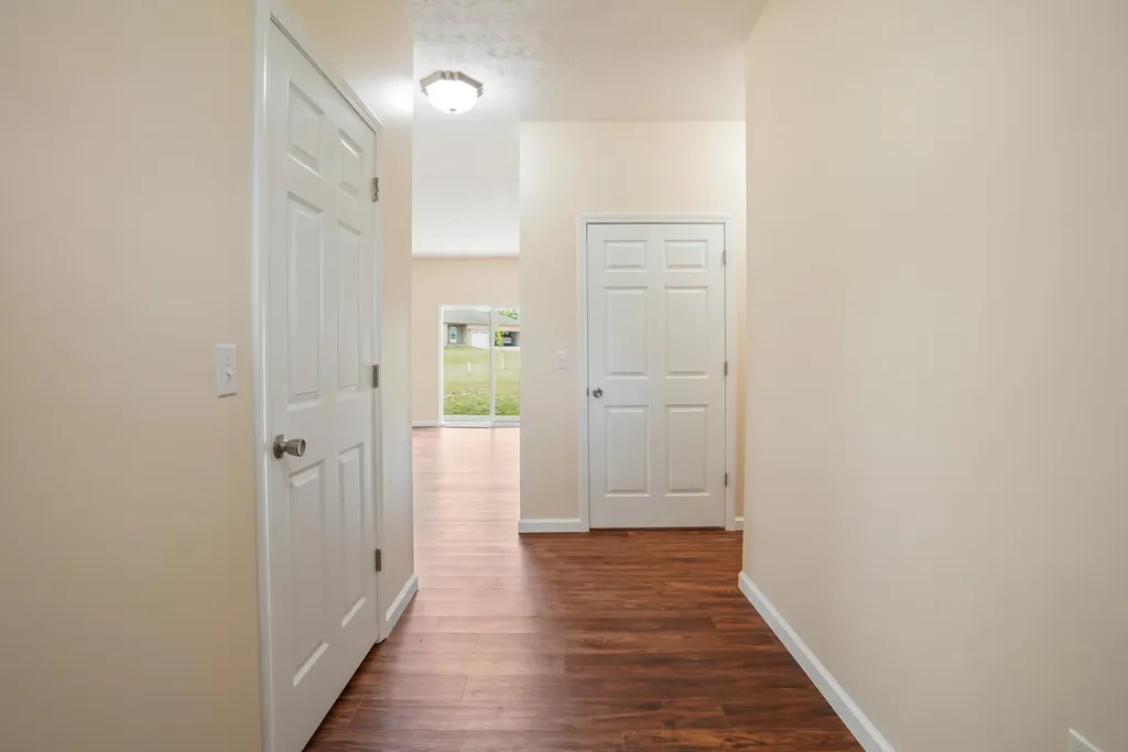 553 Knoll Lane Nancy KY 42544