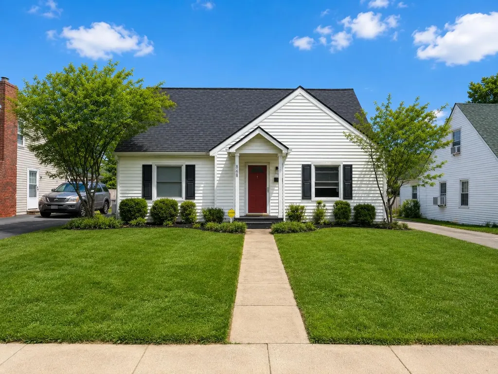 868 Henry Clay Boulevard Lexington KY 40505