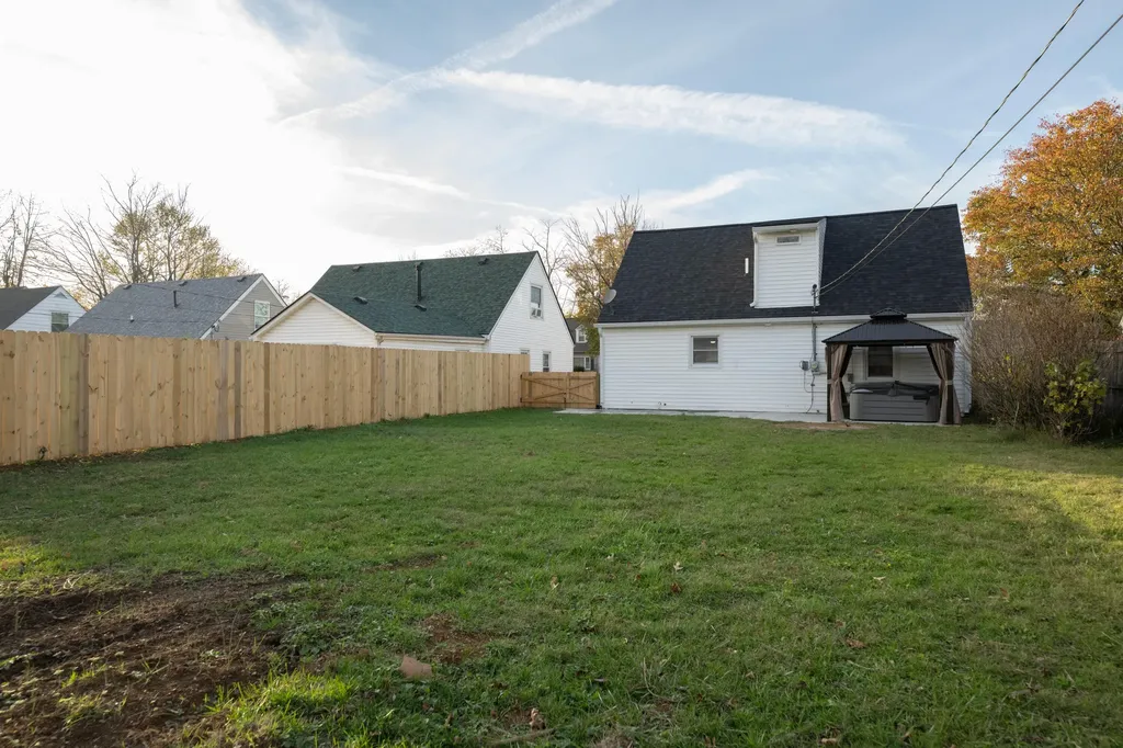 868 Henry Clay Boulevard Lexington KY 40505