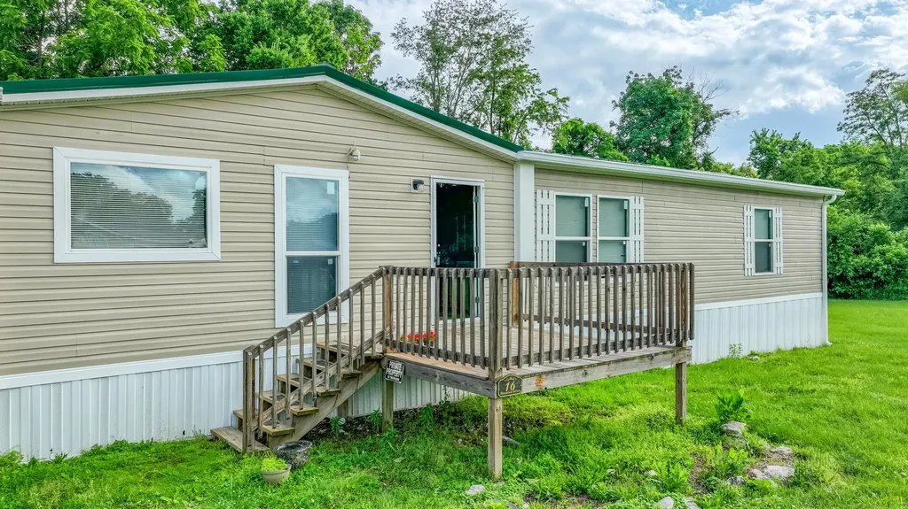 16 Houston Drive Richmond KY 40475