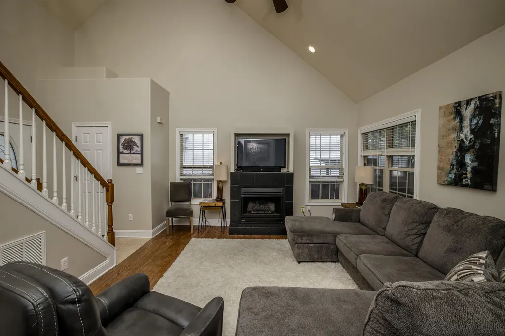 129 Felix Street Georgetown KY 40324