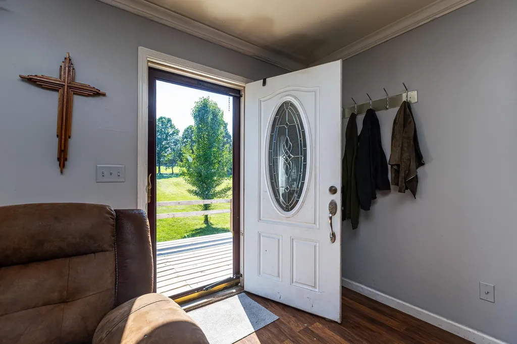 36 Manuel Road Stanford KY 40484