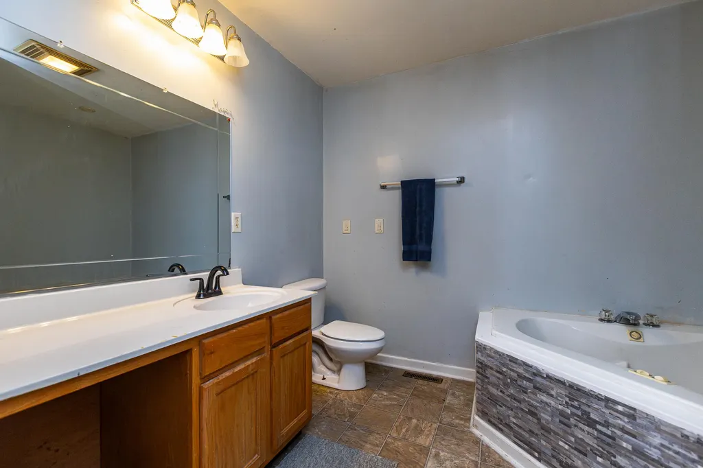 36 Manuel Road Stanford KY 40484
