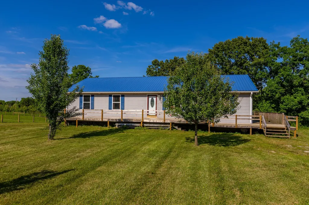 36 Manuel Road Stanford KY 40484