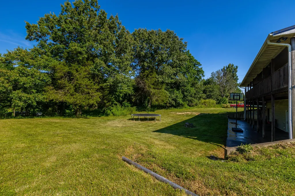 36 Manuel Road Stanford KY 40484