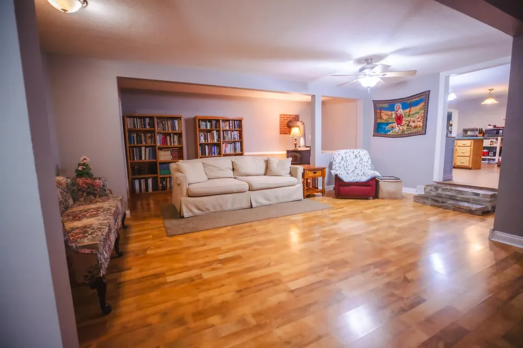 4153 Copper Creek Road Berea KY 40403