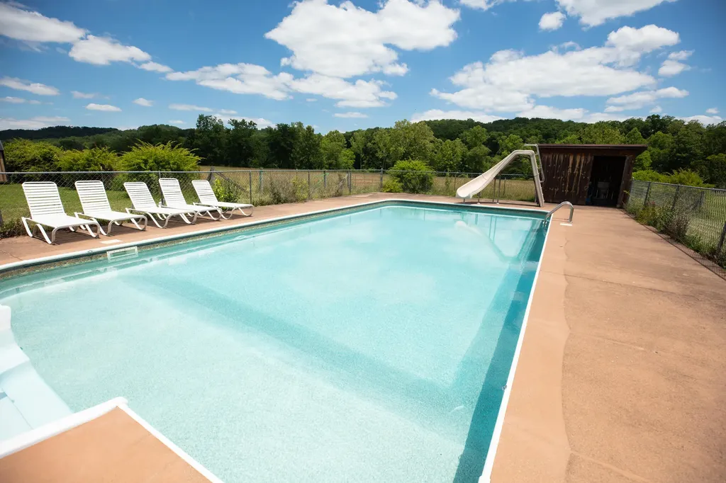 4153 Copper Creek Road Berea KY 40403
