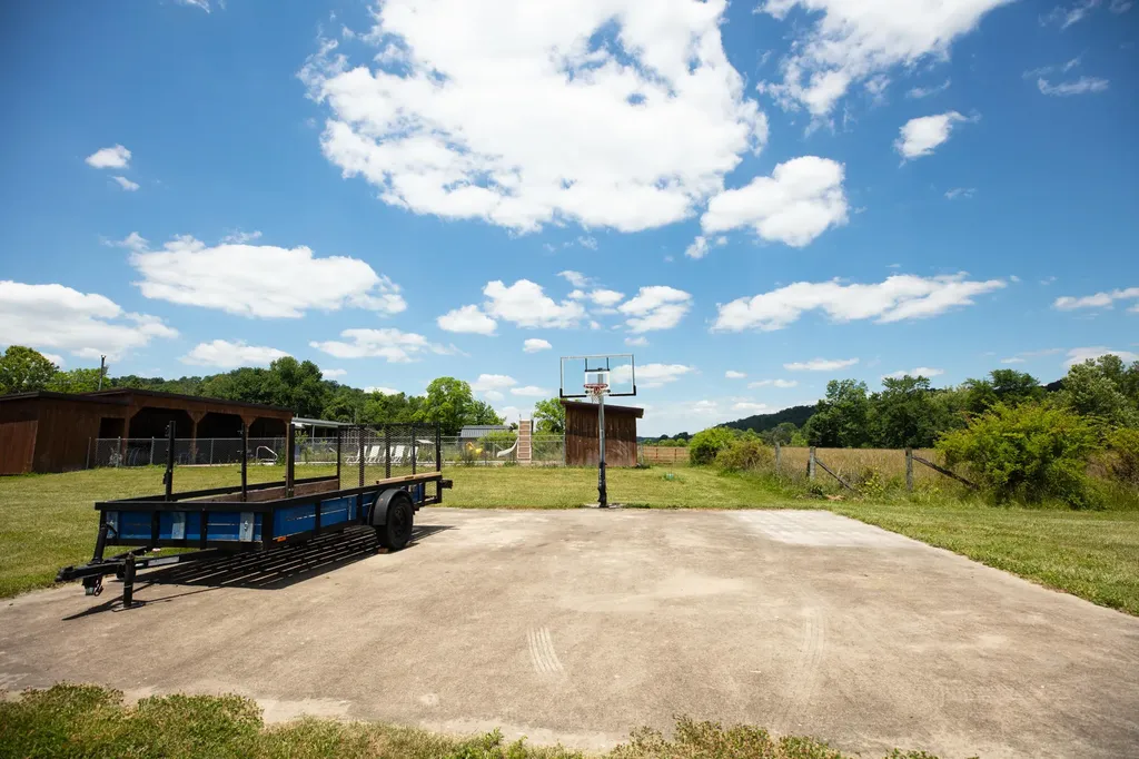 4153 Copper Creek Road Berea KY 40403