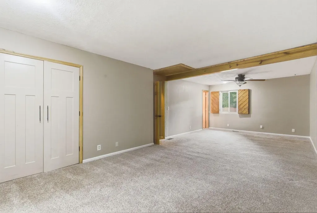 107 Woodlane Circle Lawrenceburg KY 40342