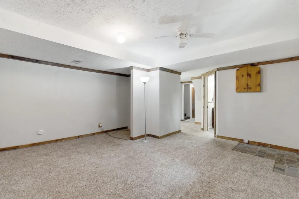 107 Woodlane Circle Lawrenceburg KY 40342