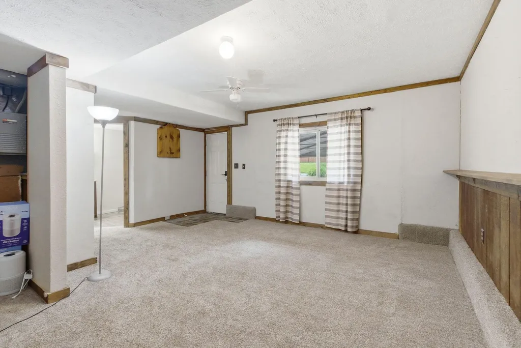 107 Woodlane Circle Lawrenceburg KY 40342