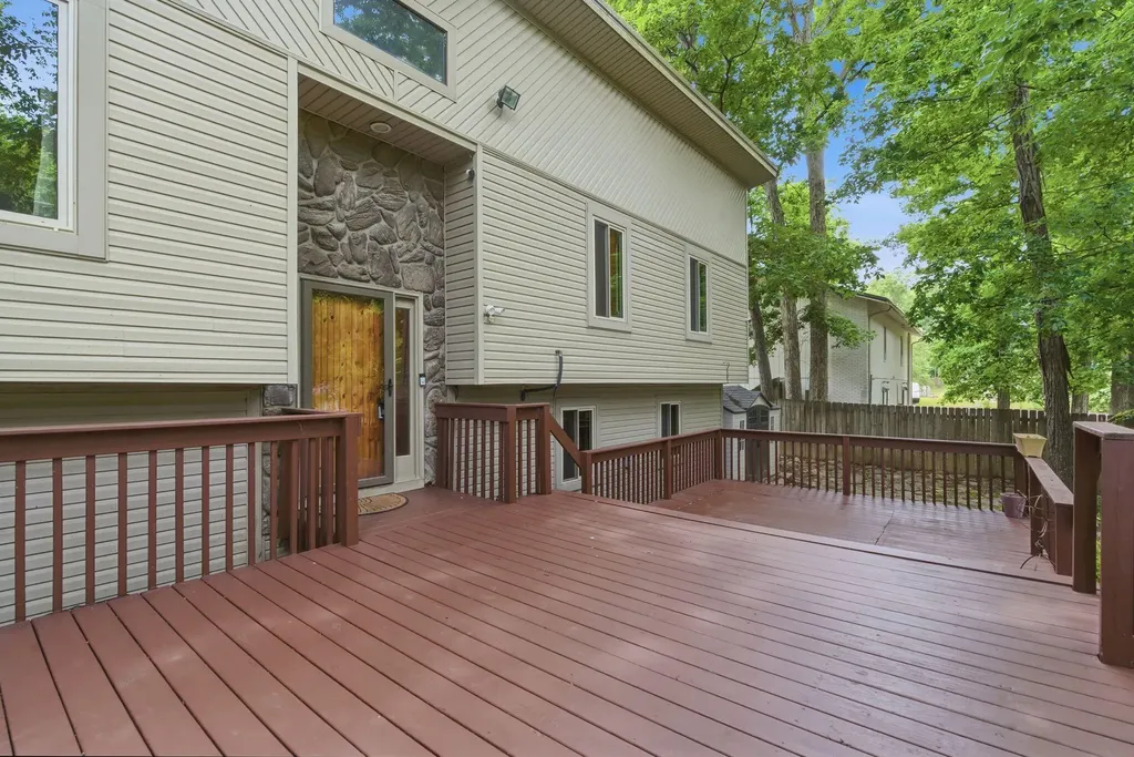 107 Woodlane Circle Lawrenceburg KY 40342
