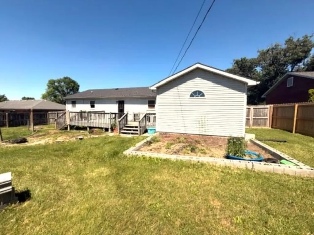 211 Bluebird Court Lawrenceburg KY 40342
