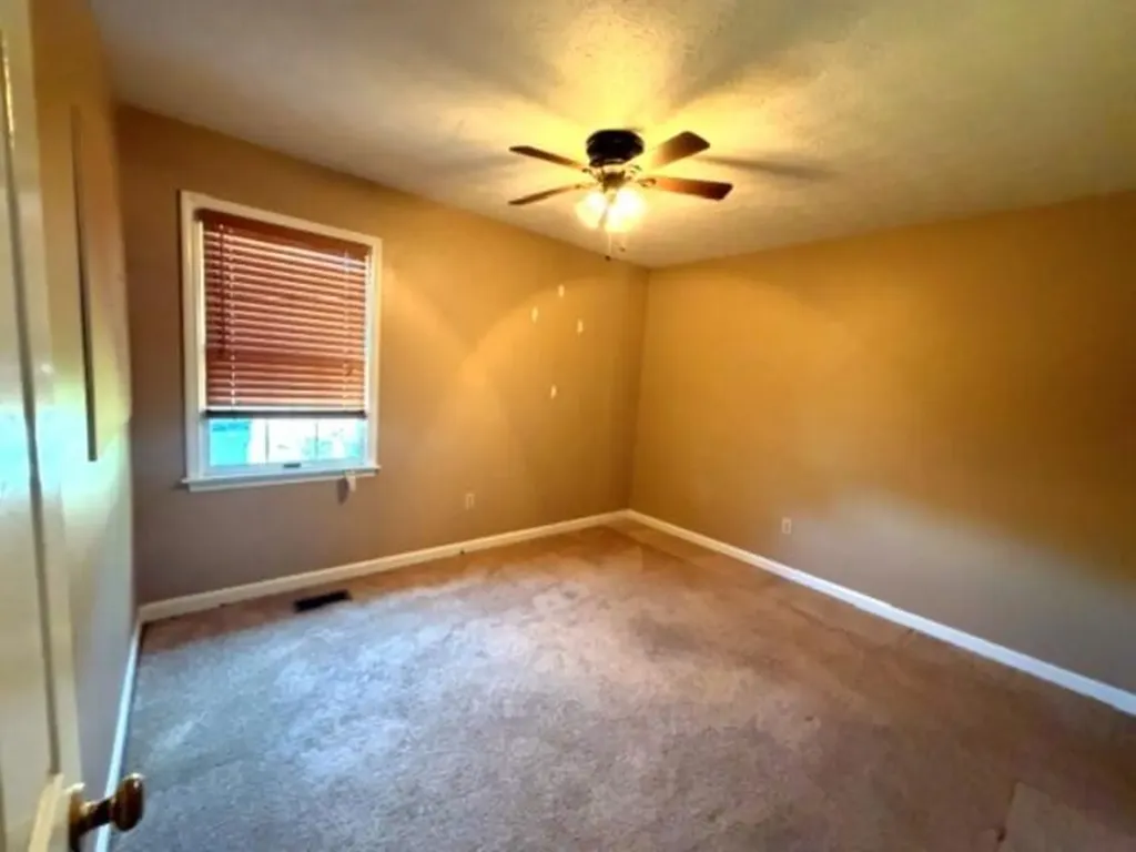 211 Bluebird Court Lawrenceburg KY 40342