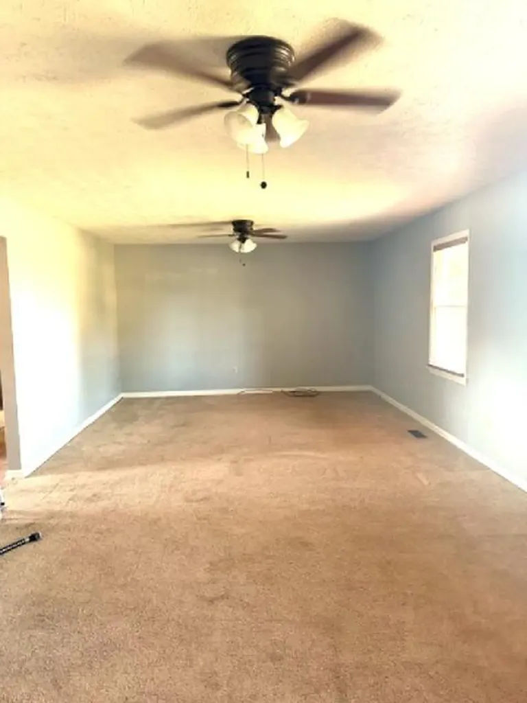 211 Bluebird Court Lawrenceburg KY 40342