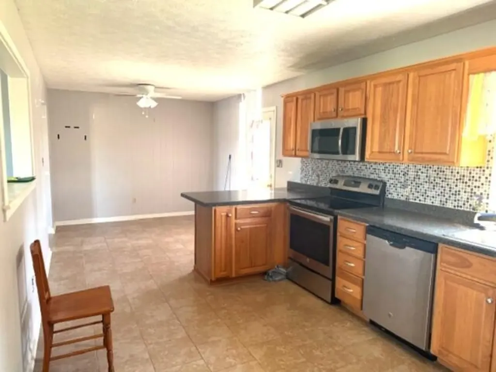 211 Bluebird Court Lawrenceburg KY 40342