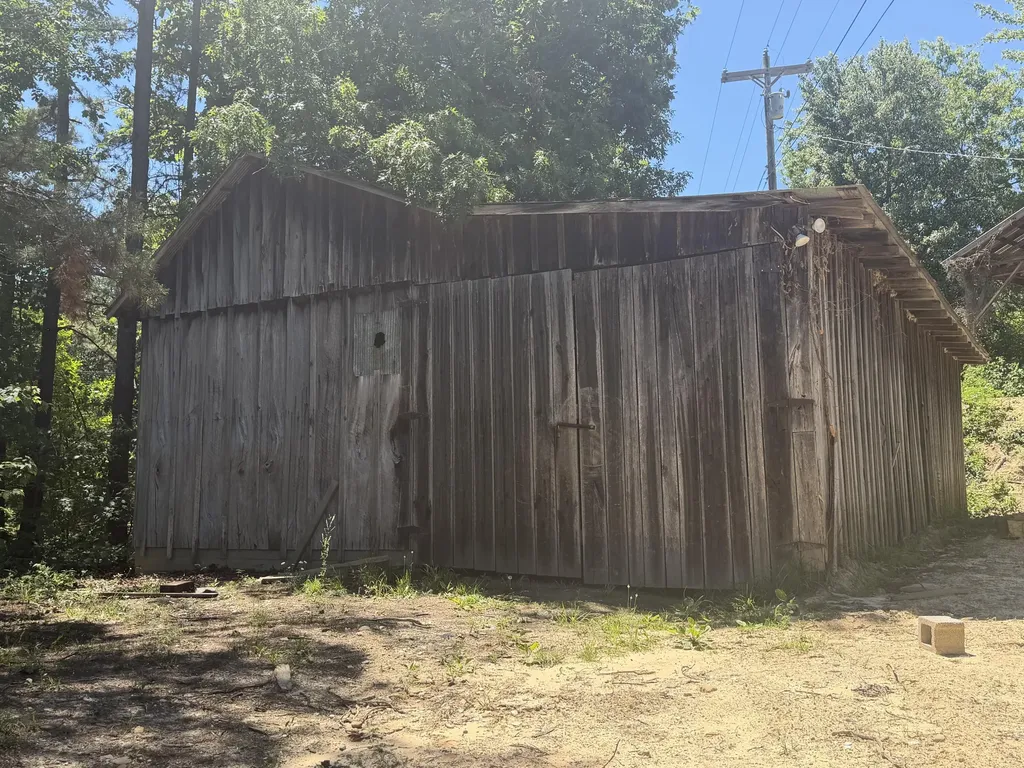 5764 Somerset Road London KY 40741