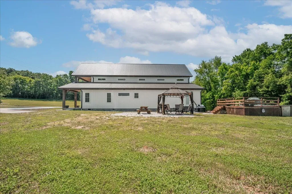 215 Heritage Heights Lane London KY 40741