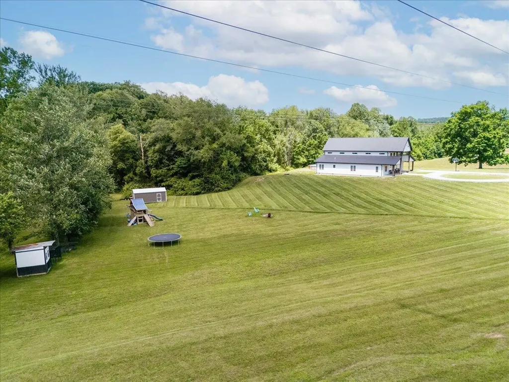 215 Heritage Heights Lane London KY 40741