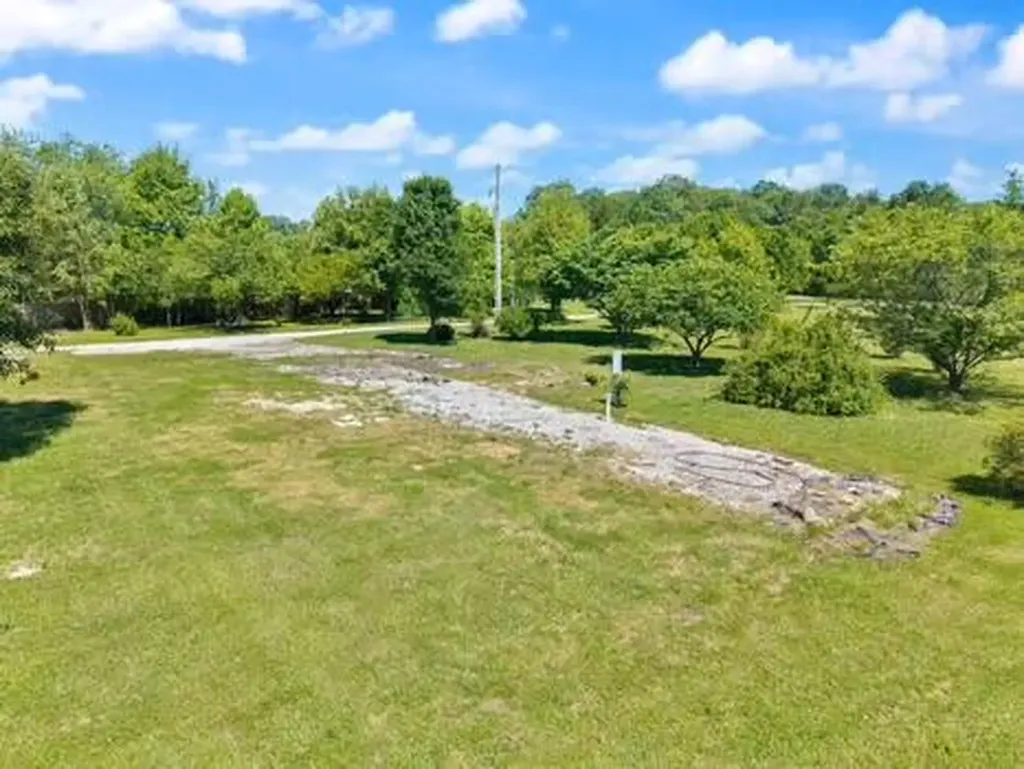 435 Angel Road Berea KY 40403