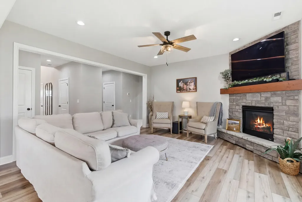112 Tattersalls Drive Nicholasville KY 40356