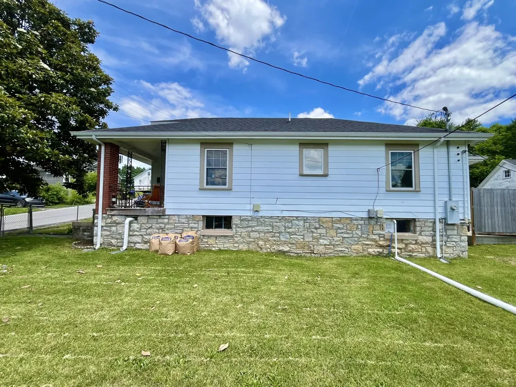 319 Henry Street Frankfort KY 40601