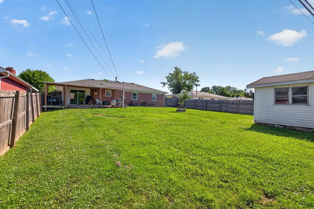 119 Sunset Heights Winchester KY 40391