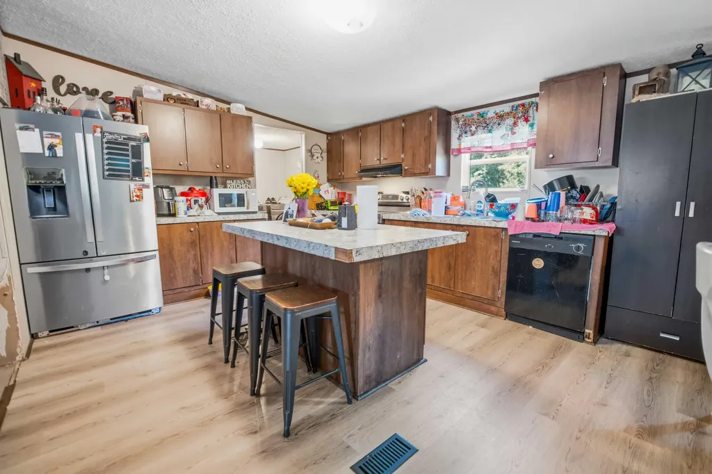 4504 Cave Springs Road Nancy KY 42544