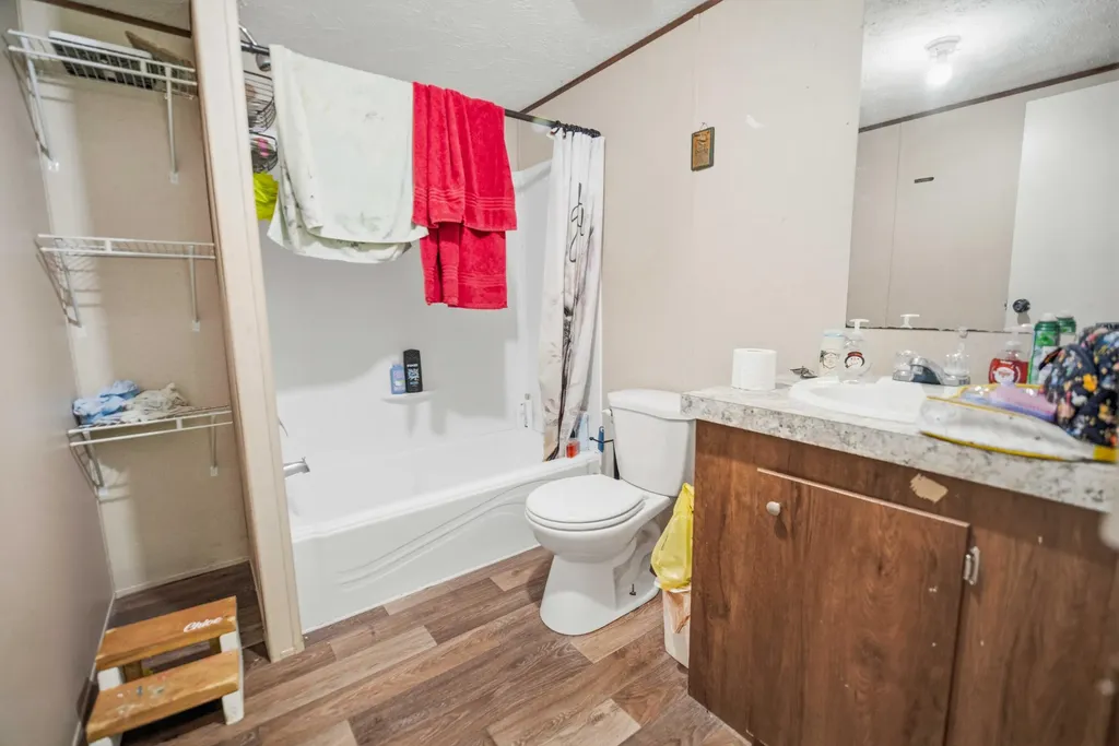 4504 Cave Springs Road Nancy KY 42544