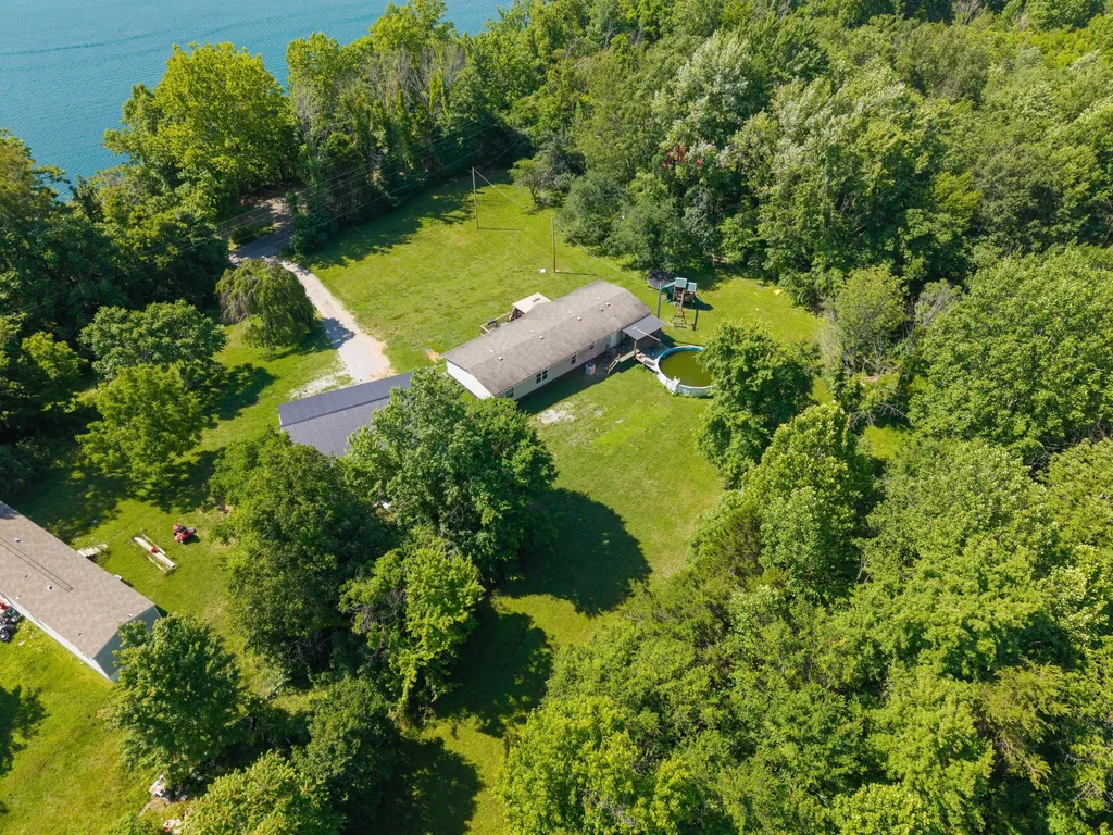 4504 Cave Springs Road Nancy KY 42544