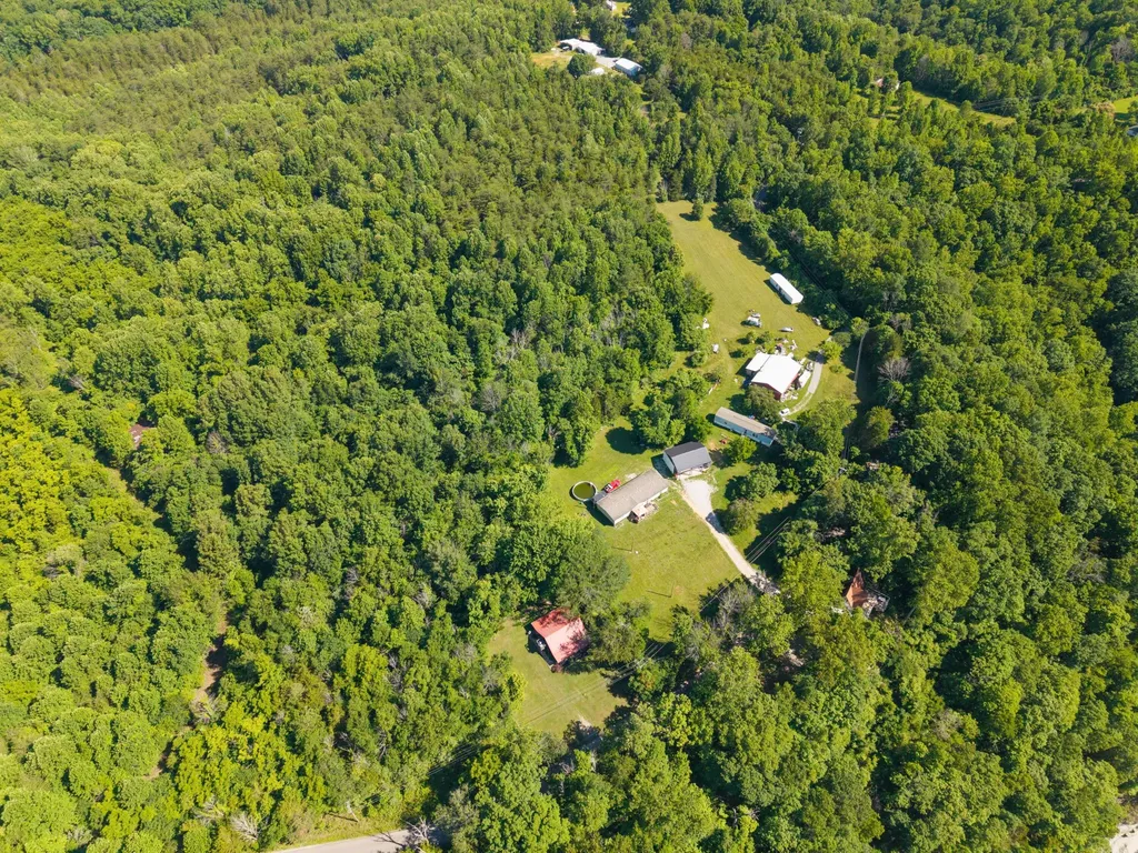 4504 Cave Springs Road Nancy KY 42544
