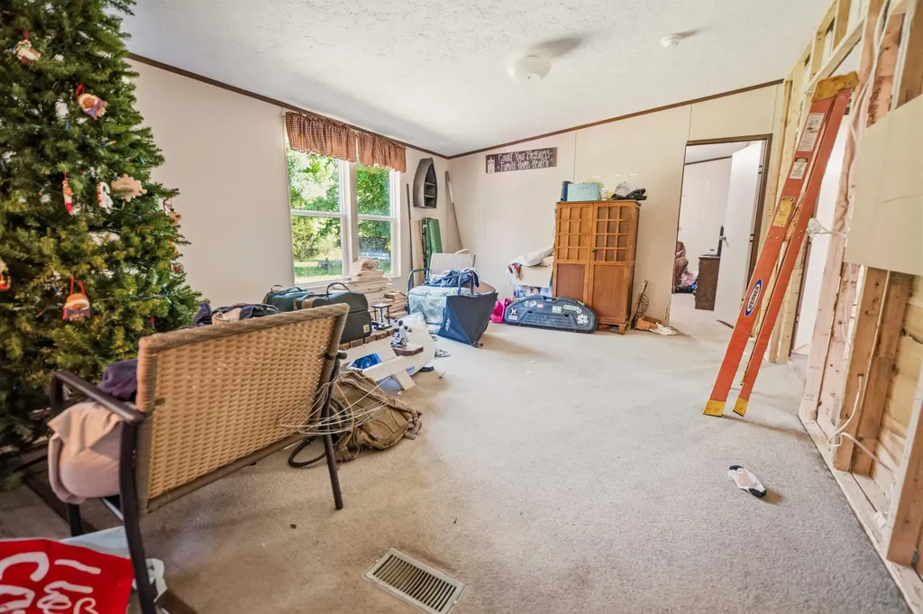 4504 Cave Springs Road Nancy KY 42544