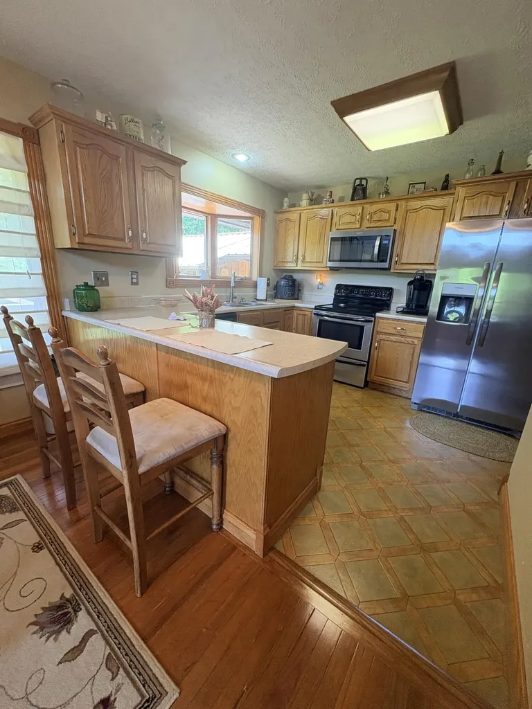 12430 Ky-10 Quincy KY 41166