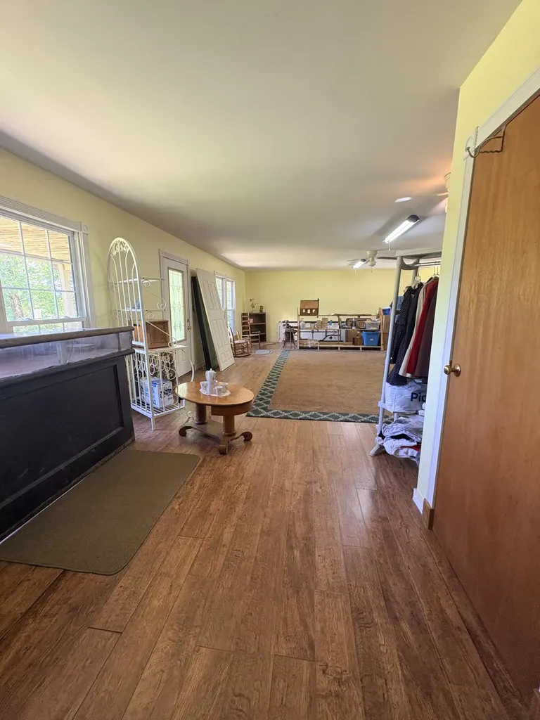 12430 Ky-10 Quincy KY 41166