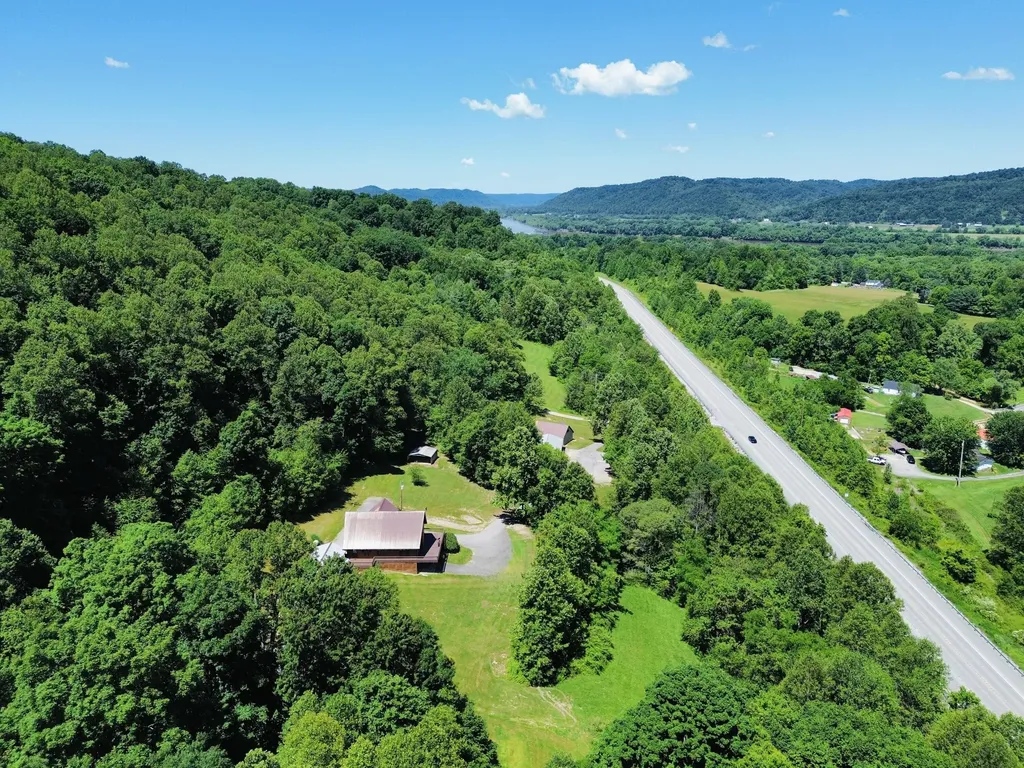 12430 Ky-10 Quincy KY 41166