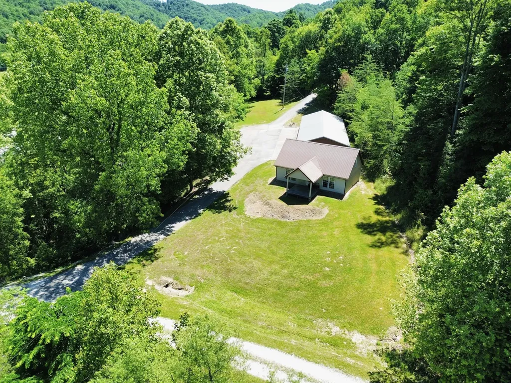 12430 Ky-10 Quincy KY 41166