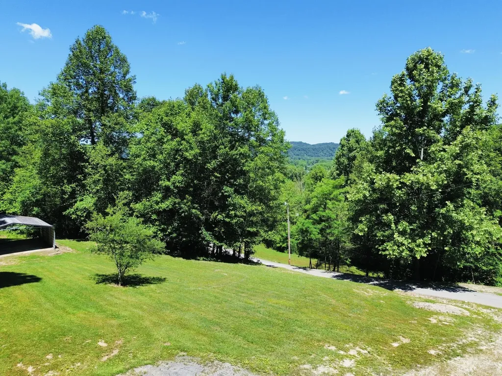 12430 Ky-10 Quincy KY 41166